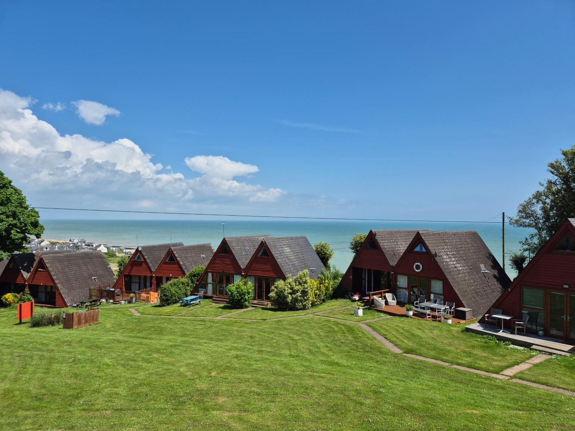 Villa Wow! Amazing Sea Views At Coastal Chalet In Kingsdown Park With Pool No 40 Exterior foto
